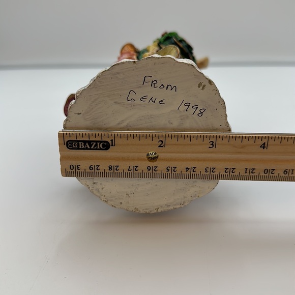 Holiday Expressions Santa Figurine. Vintage 1998 Resin Santa with Bag of Toys - Picture 16 of 16